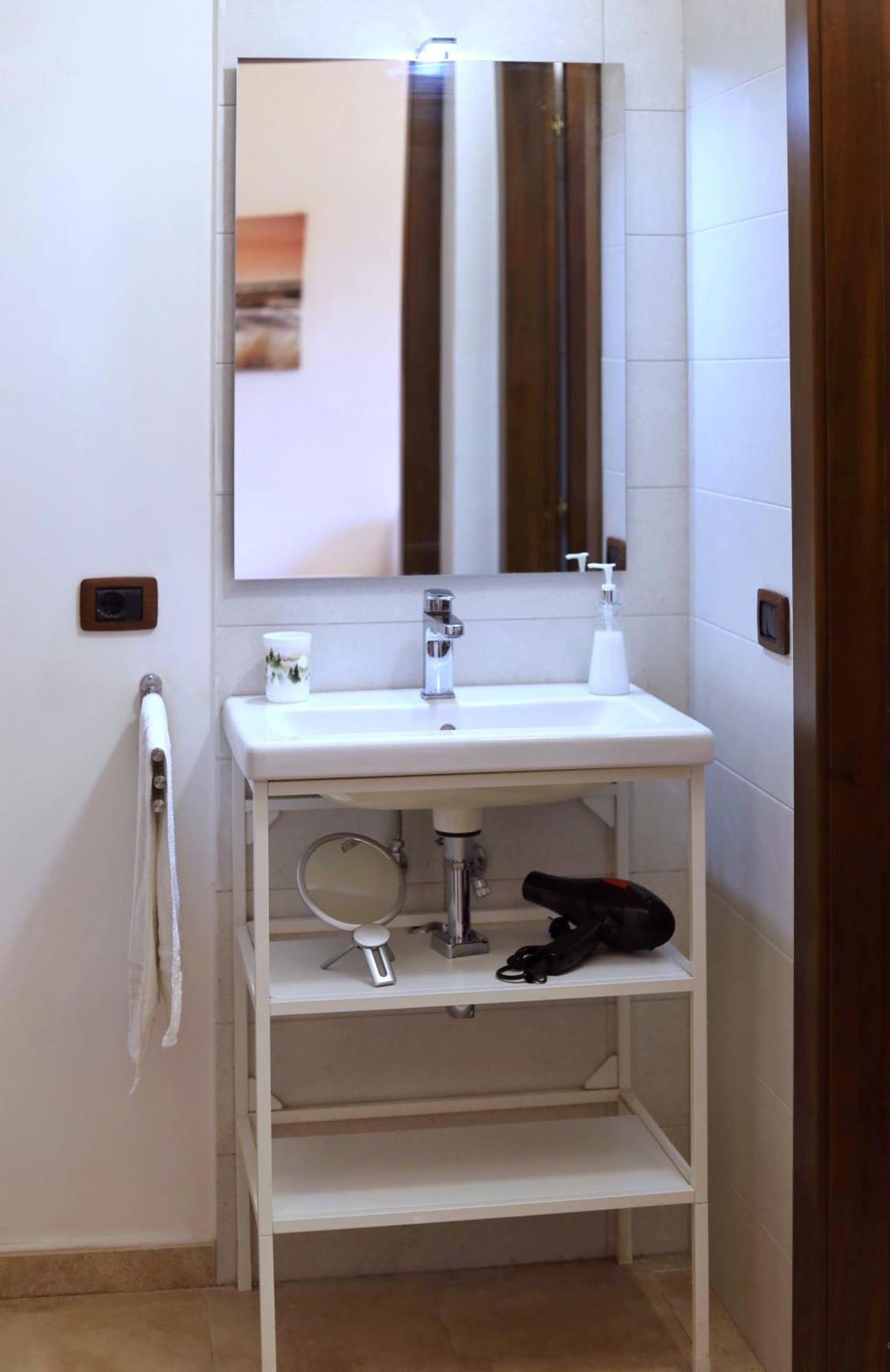 Cataneasy Rooms Ngoại thất bức ảnh