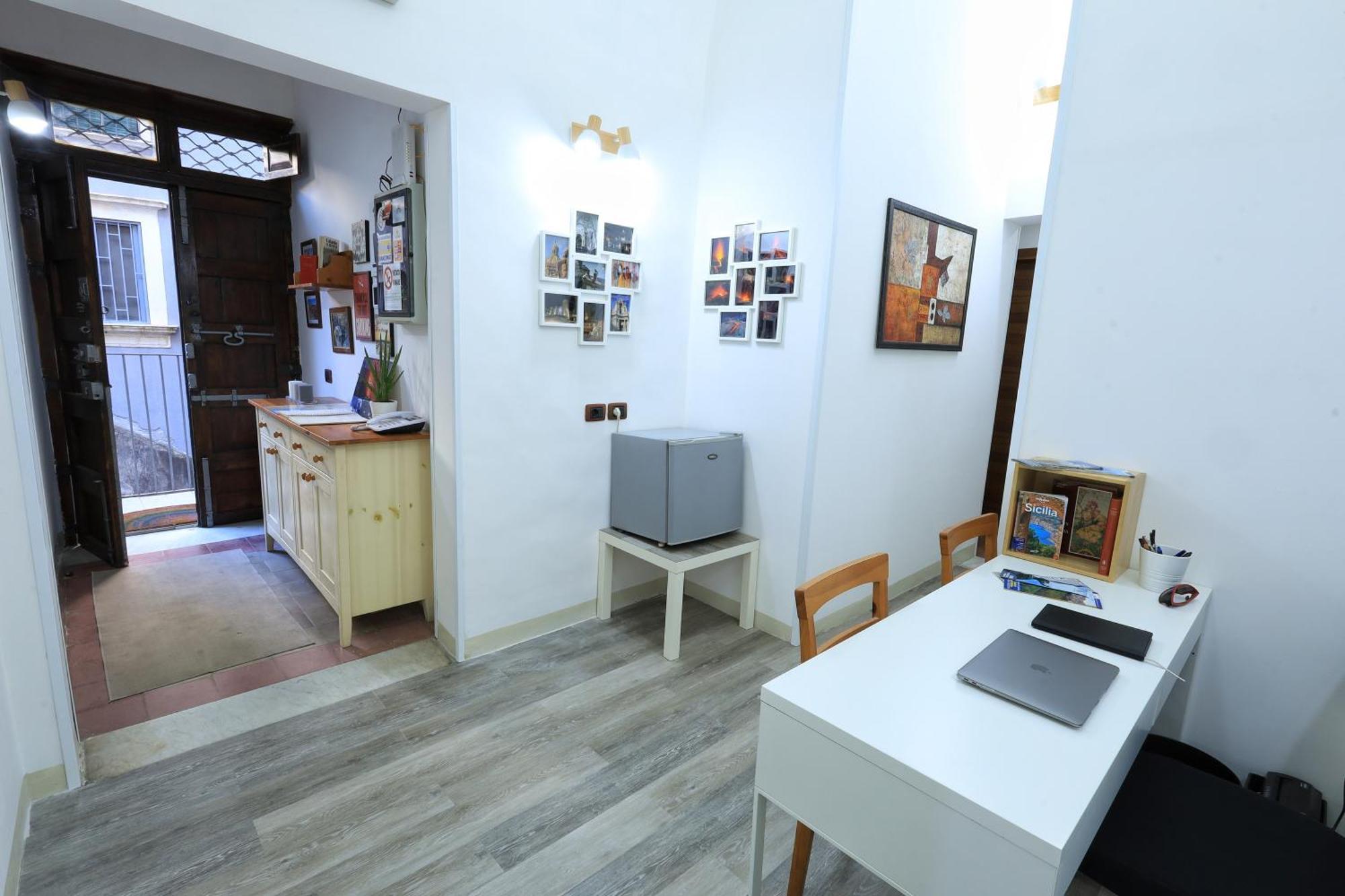 Cataneasy Rooms Ngoại thất bức ảnh
